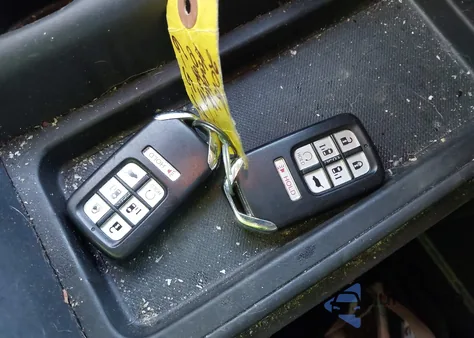 2018 Honda Odyssey Ex из США, поврежденный, VIN 5FNRL6H55JB095658